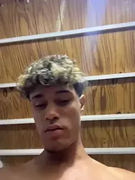 meliodas_23cm — Stripchat recorded stream image, 09.02.2026 03:50