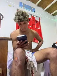 meliodas_23cm — Stripchat recorded stream image, 09.02.2026 03:50