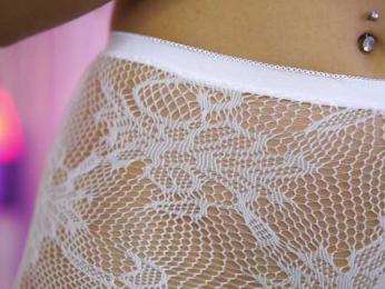 ArtTeasee — Bongacams recorded stream screenshot (09 Feb 2026)