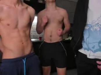 esthetics_boys — Chaturbate recorded stream screenshot (09 Feb 2026)