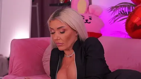 fallingangel — Stripchat recorded stream screenshot (09 Feb 2026)