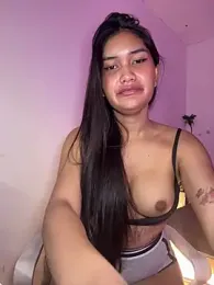 iDareUtoLoveMe — Stripchat recorded stream screenshot (10 Feb 2026)
