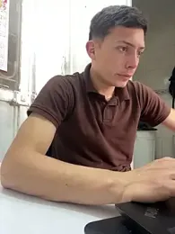 santiObrero — Stripchat recorded stream image, 10.02.2026 19:40