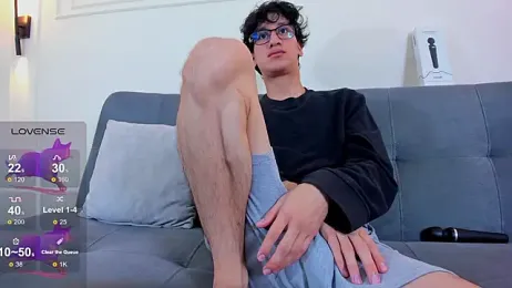 Cum_hunters — Stripchat recorded stream image, 11.02.2026 03:30