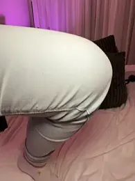 Laurahorney_xo — Stripchat recorded stream screenshot (11 Feb 2026)