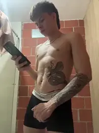 Handsome_boys69 — Stripchat recorded stream screenshot (13 Feb 2026)