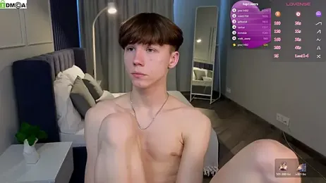 cuMte_boy — Stripchat recorded stream screenshot (13 Feb 2026)