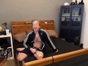 heathaustin8bi7 — Chaturbate recorded stream image, 13.02.2026 05:00