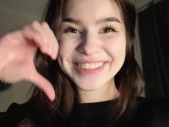 sladkoezka — Chaturbate recorded stream screenshot (13 Feb 2026)