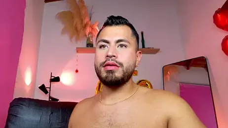 Juan_Castano — Stripchat recorded stream image, 14.02.2026 20:50