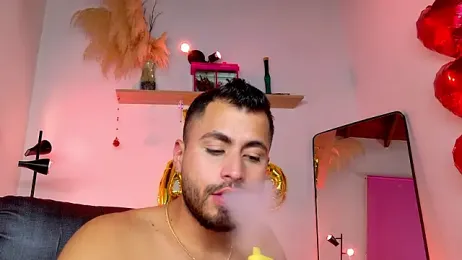 Juan_Castano — Stripchat recorded stream image, 14.02.2026 20:50