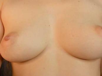 hayneiko — Bongacams recorded stream screenshot (15 Feb 2026)