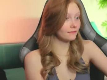 kebesheska — Chaturbate recorded stream screenshot (15 Feb 2026)