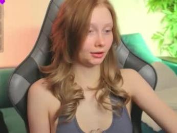 kebesheska — Chaturbate recorded stream screenshot (15 Feb 2026)