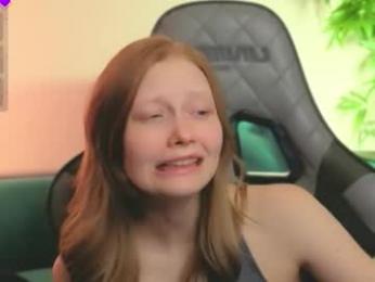 kebesheska — Chaturbate recorded stream screenshot (15 Feb 2026)