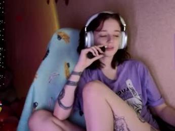 queen_kitty1818 — Chaturbate recorded stream screenshot (15 Feb 2026)