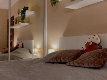 yourhanna — Chaturbate recorded stream screenshot (15 Feb 2026)