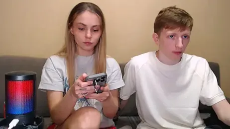 juliaanddima — Stripchat recorded stream screenshot (15 Feb 2026)