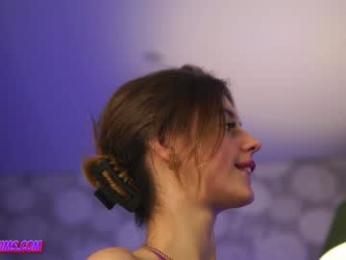 plump_bums — Chaturbate recorded stream screenshot (16 Feb 2026)