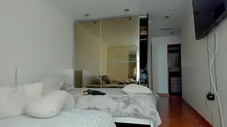 dulceys — Stripchat recorded stream screenshot (16 Feb 2026)