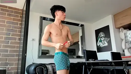 pretur_cruba1 — Stripchat recorded stream screenshot (17 Feb 2026)