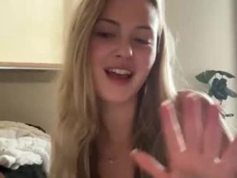 luvaimee — Chaturbate recorded stream image, 17.02.2026 18:00