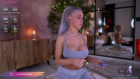 Serene_Sophiex — Stripchat recorded stream screenshot (17 Feb 2026)