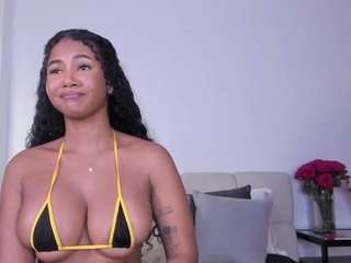 ninagold — Camsoda recorded stream screenshot (18 Feb 2026)