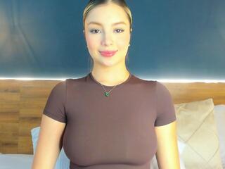 Zara Bliss — Flirt4free recorded stream screenshot (18 Feb 2026)