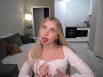 cute18cute — Chaturbate recorded stream screenshot (18 Feb 2026)