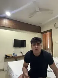 Vihaaanfucks — Stripchat recorded stream screenshot (18 Feb 2026)