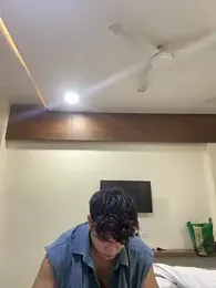 Vihaaanfucks — Stripchat recorded stream screenshot (18 Feb 2026)