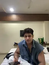 Vihaaanfucks — Stripchat recorded stream screenshot (18 Feb 2026)