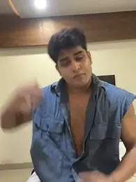 Vihaaanfucks — Stripchat recorded stream screenshot (18 Feb 2026)
