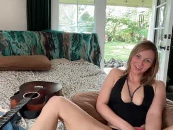 kaileeshy — Chaturbate recorded stream image, 18.02.2026 23:30