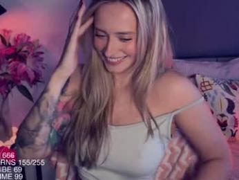 yvie_ — Chaturbate recorded stream screenshot (19 Feb 2026)