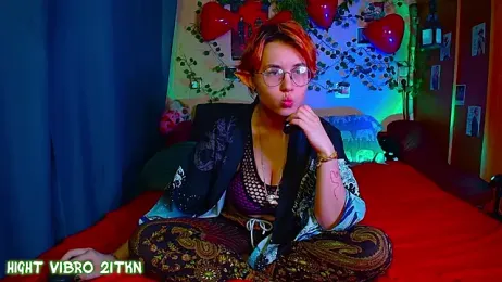 TrickyKitsune — Stripchat recorded stream image, 19.02.2026 15:50