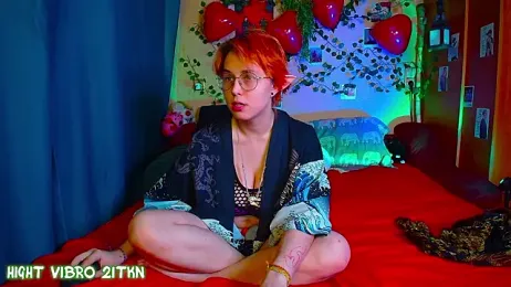TrickyKitsune — Stripchat recorded stream image, 19.02.2026 15:50