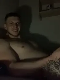 Omg6phoo9 — Stripchat recorded stream screenshot (19 Feb 2026)