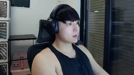 Tkcqcc — Stripchat recorded stream image, 20.02.2026 10:40