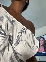 Bustykeyla — Stripchat recorded stream screenshot (20 Feb 2026)