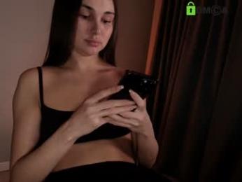 hollyextra — Chaturbate recorded stream image, 21.02.2026 17:00