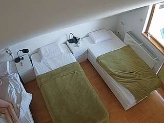 voyeurcam-julmodels-bed-7 — Camsoda recorded stream image, 20.02.2026 19:00