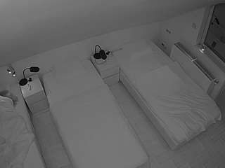 voyeurcam-julmodels-bed-7 — Camsoda recorded stream image, 20.02.2026 19:00