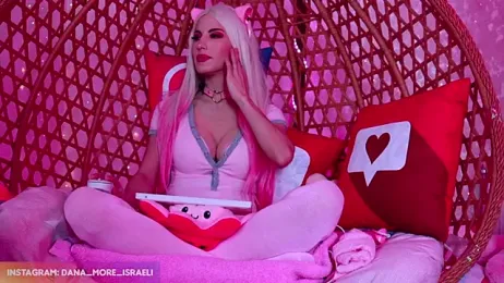 dana_more — Stripchat recorded stream image, 23.02.2026 09:40