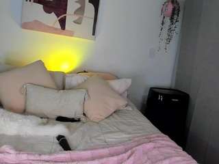 ahinoaa — Camsoda recorded stream image, 23.02.2026 21:30