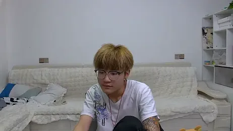 KK-cuteboy — Stripchat recorded stream screenshot (25 Feb 2026)