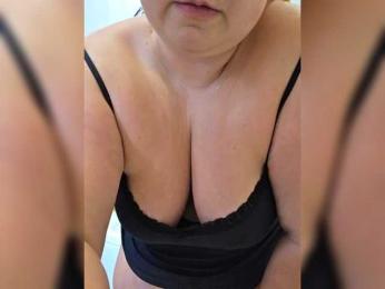 FLUFFY_BEAUTY — Bongacams recorded stream screenshot (26 Feb 2026)