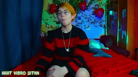 TrickyKitsune — Stripchat recorded stream image, 26.02.2026 15:30