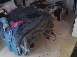 voyeurcam-house-charleys-room — Camsoda recorded stream image, 26.02.2026 18:50